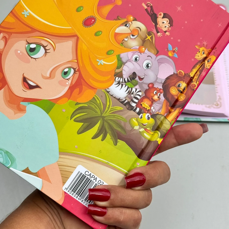Biblia da Princesinha Com Ilustrações Capa Almofadada